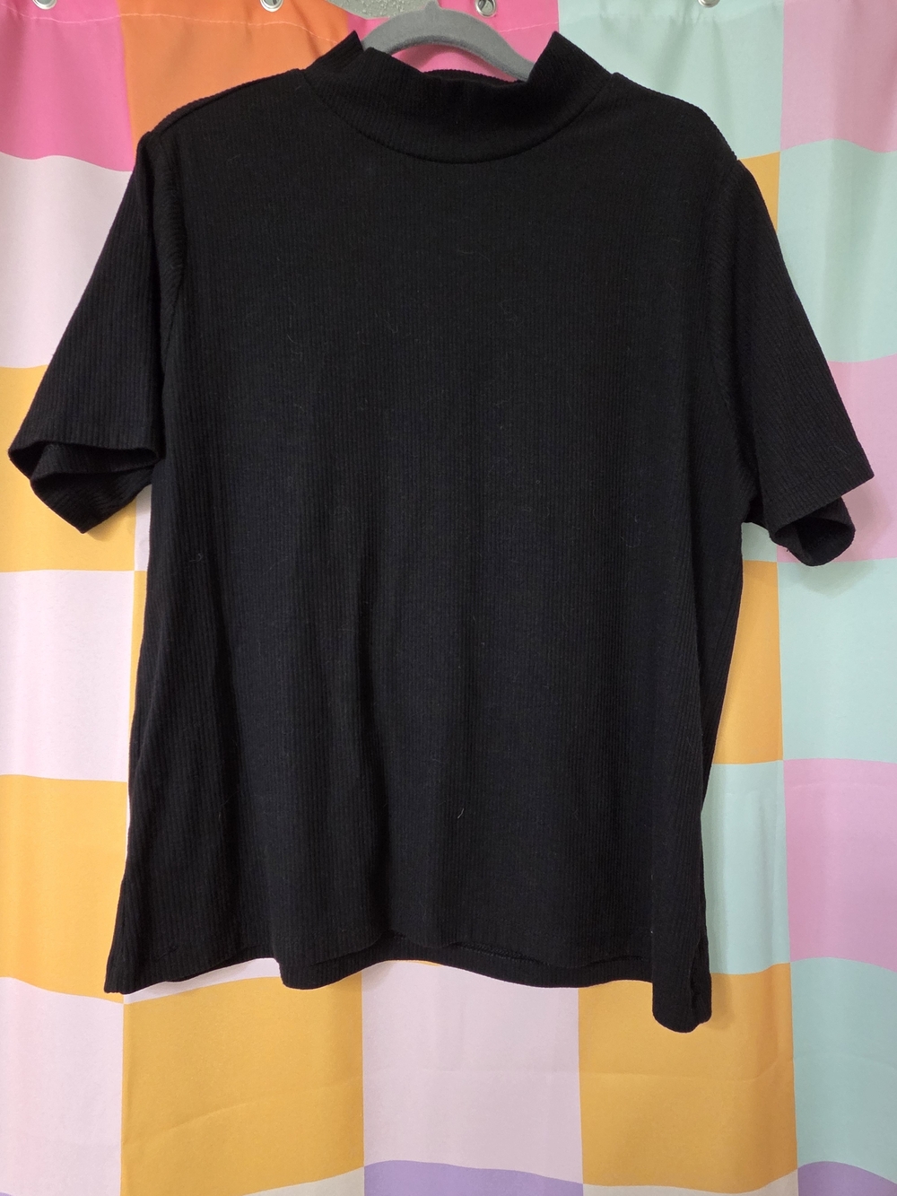 Women's Black Short-Sleeve Ribbed Mock Neck Shirt